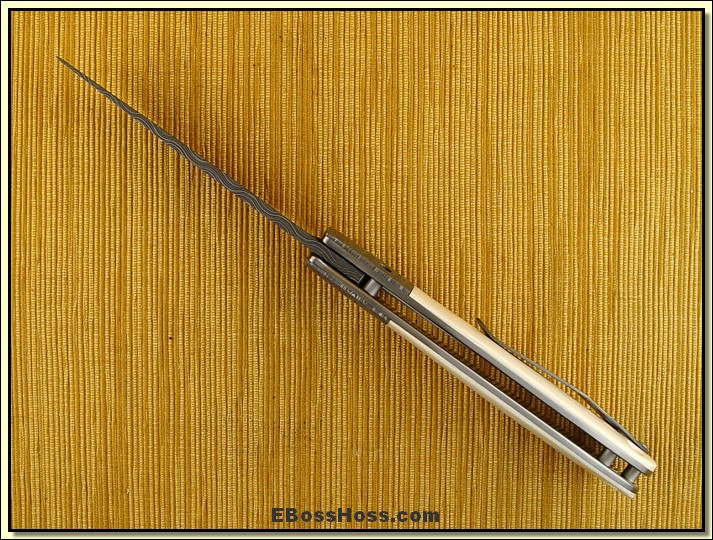 Tom Mayo Deluxe TNT (Ivory)