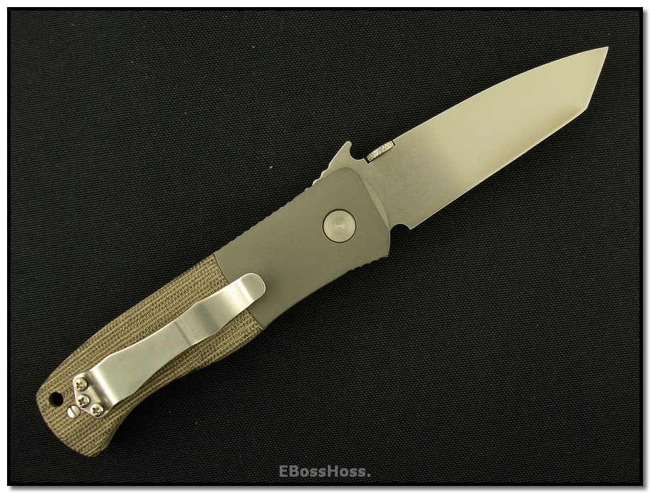 Ernie Emerson CQC-7 w/ Wave