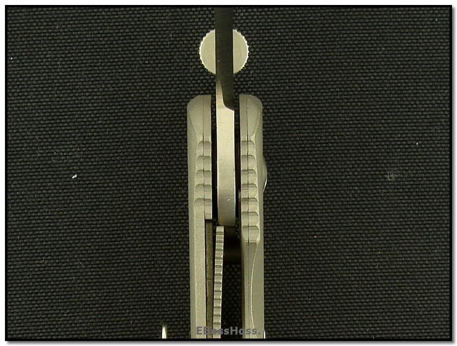 Ernie Emerson CQC-7 w/ Wave