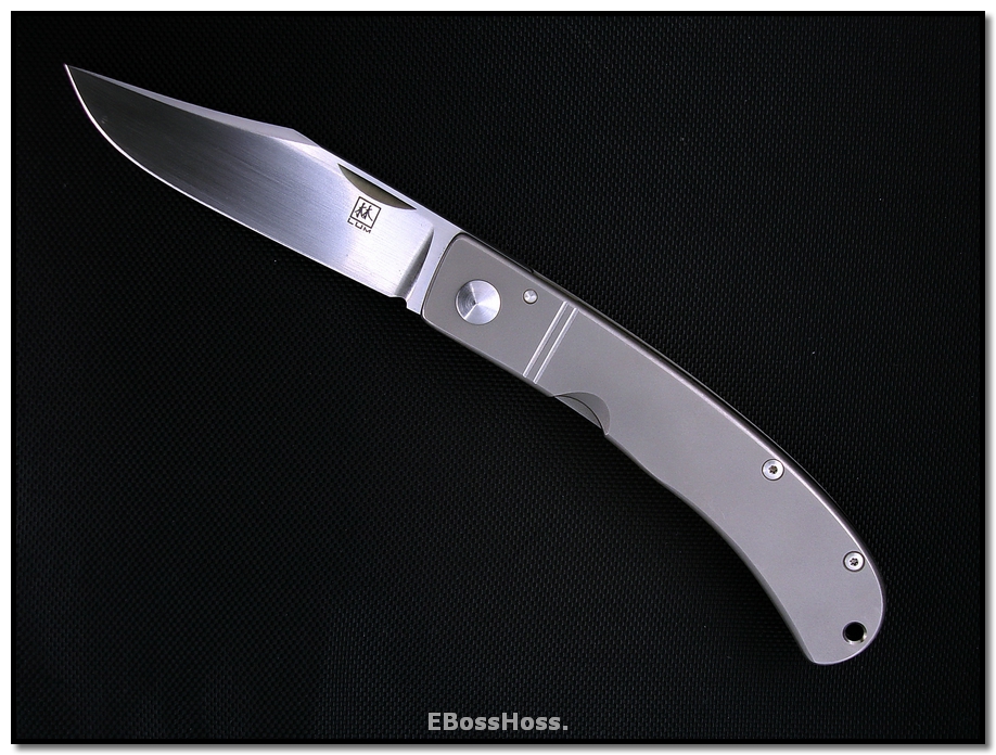 Bob Lum Back Pocket Folder