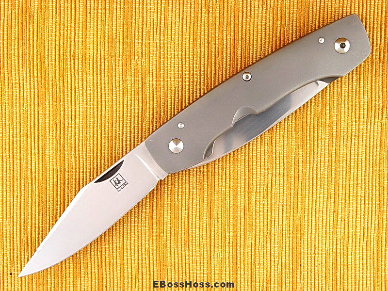 Lum 2-Bladed Folder
