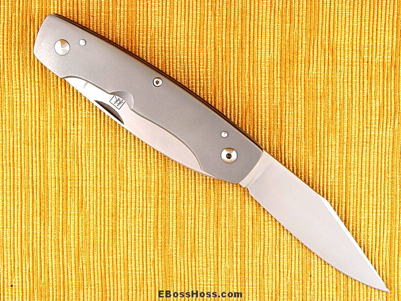 Lum 2-Bladed Folder