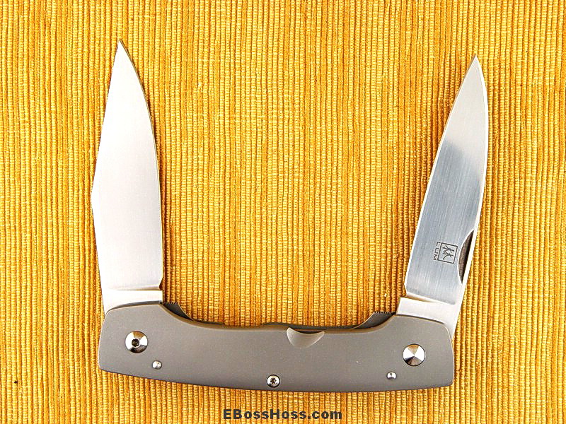 Lum 2-Bladed Folder
