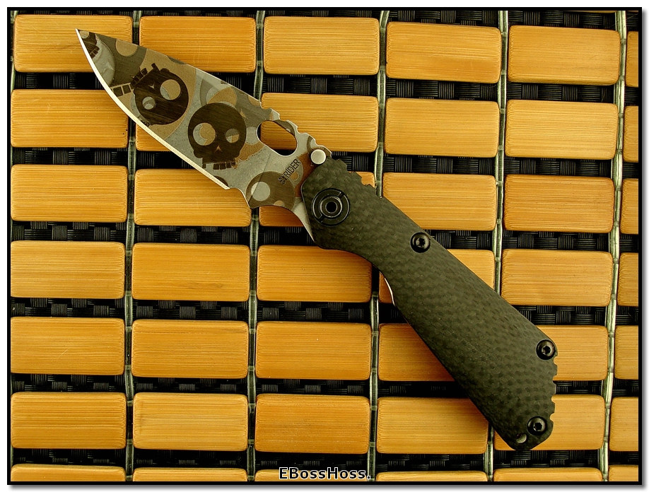 Strider SnG TADGear T-Skull Edition in Carbon-Fiber