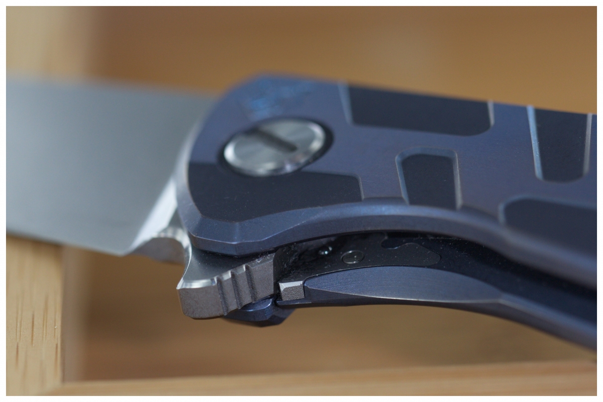 Shirogorov Bros Model 95 Single Row Bearing Flipper