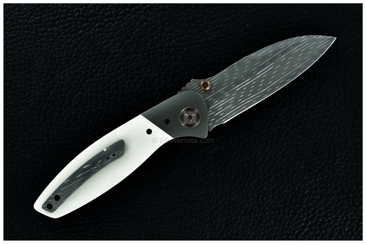 Peter Carey Deluxe Nitro Wharnie Flicker