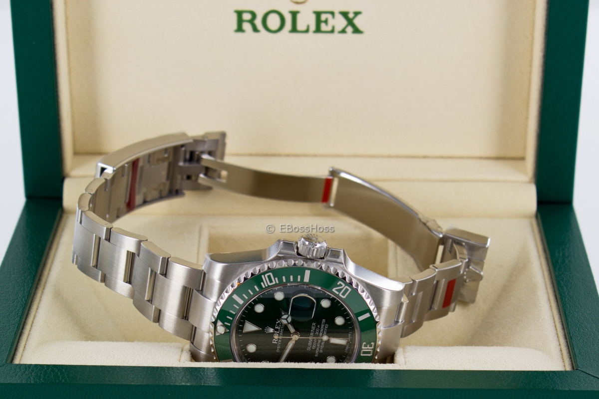 Rolex Submariner Date 116610LV - The Hulk