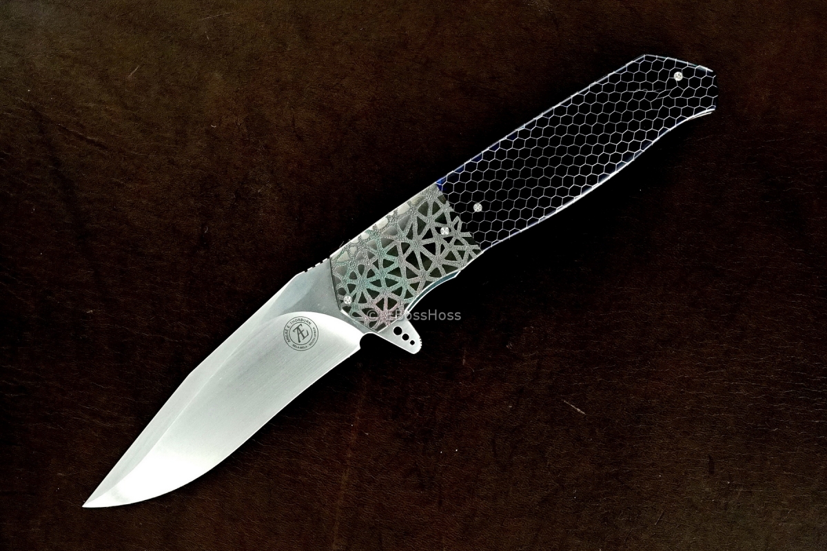 Andre Thorburn Deluxe Engraved L36 M F (Medium Flipper)