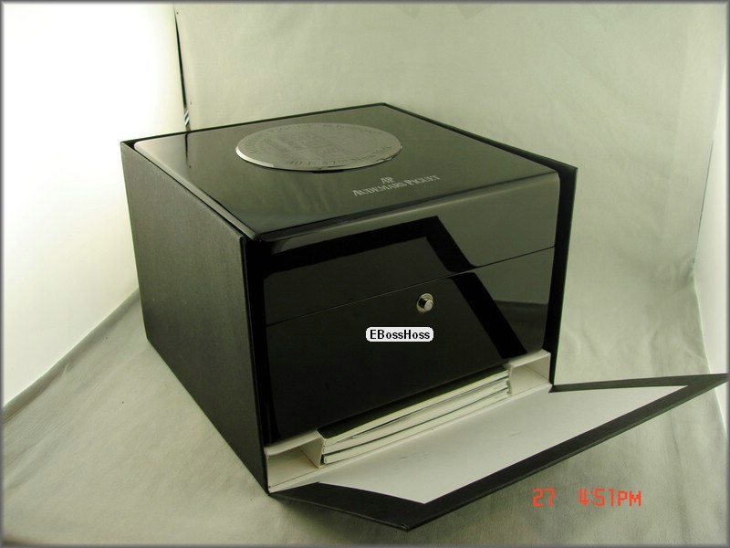 AP Royal Oak La Boutique PVD