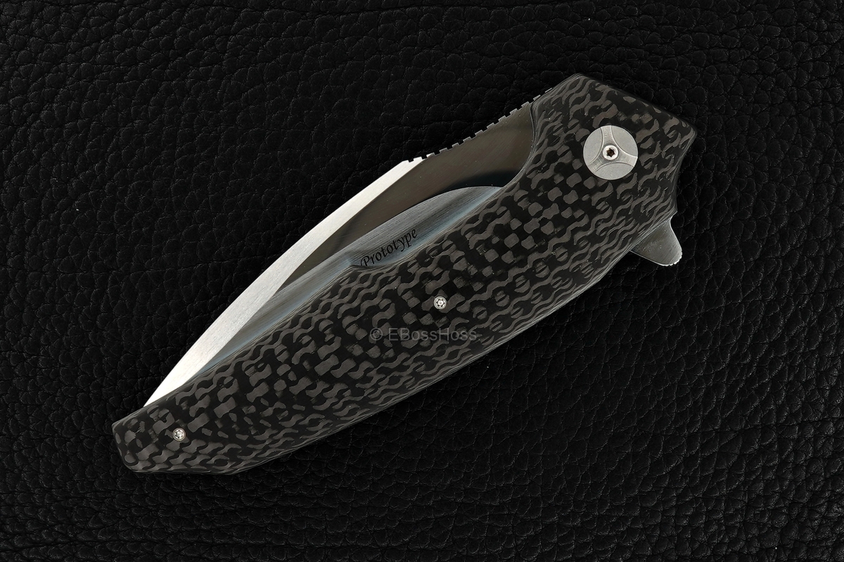 A2 Knives (by Andre Thorburn & Andre van Heerden) & Tashi Bharucha Custom A6 Flipper Prototype