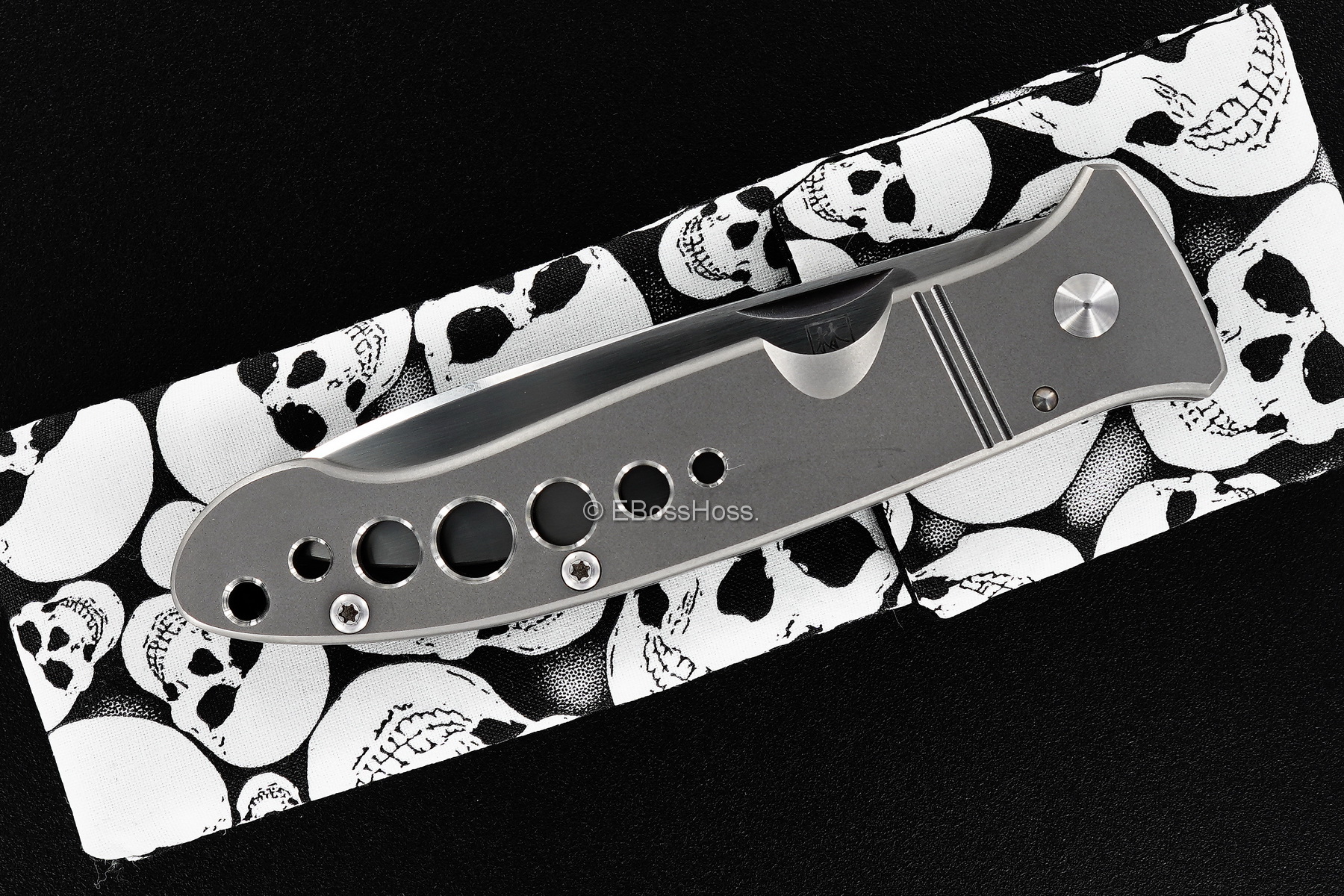 Bob Lum Custom Nail-Nick Folding Stalker