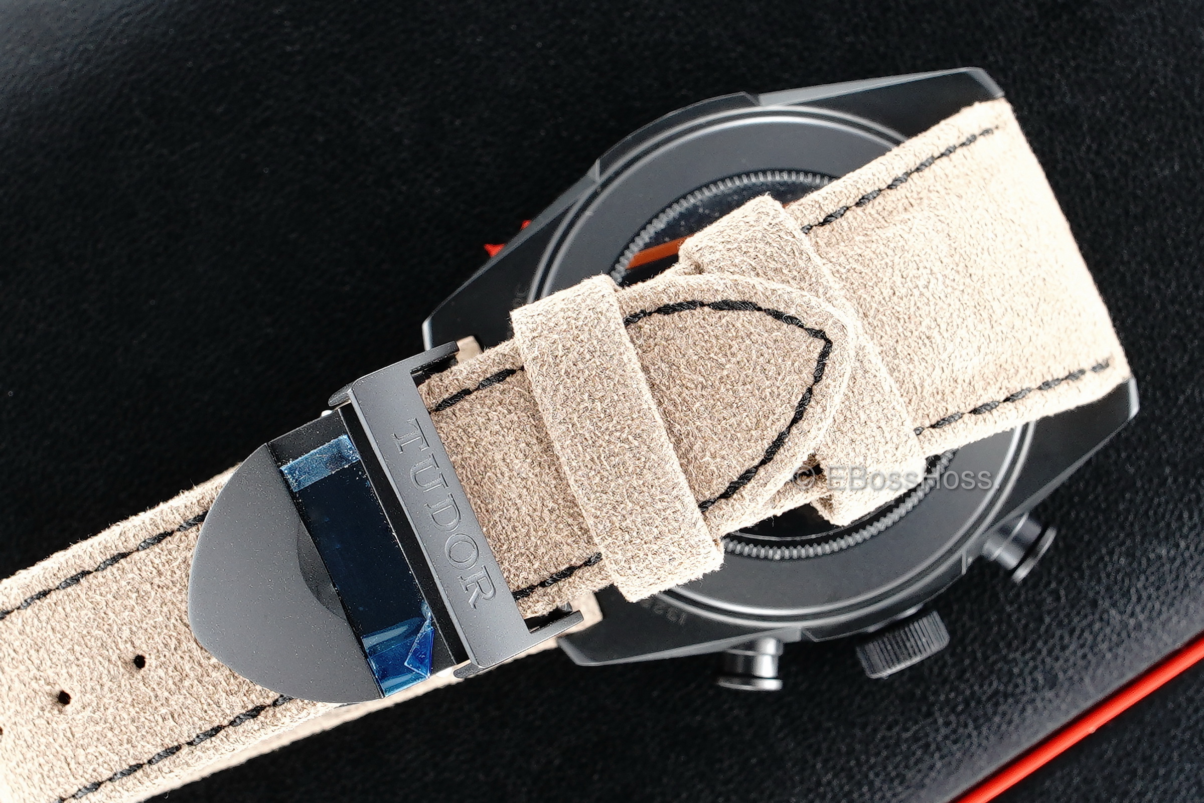 Tudor Black Shield Fastrider - Ref: 42000CN