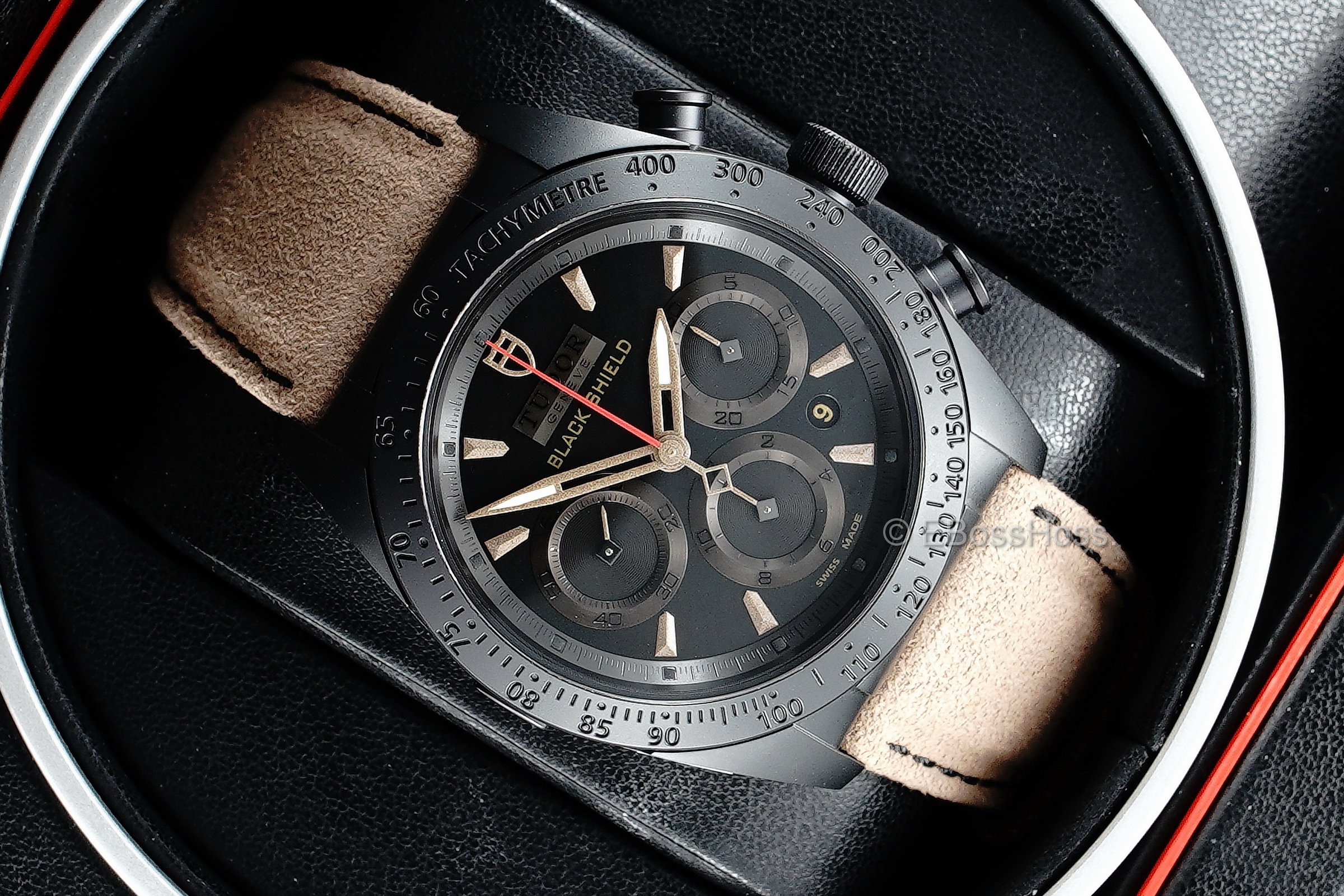 Tudor Black Shield Fastrider - Ref: 42000CN