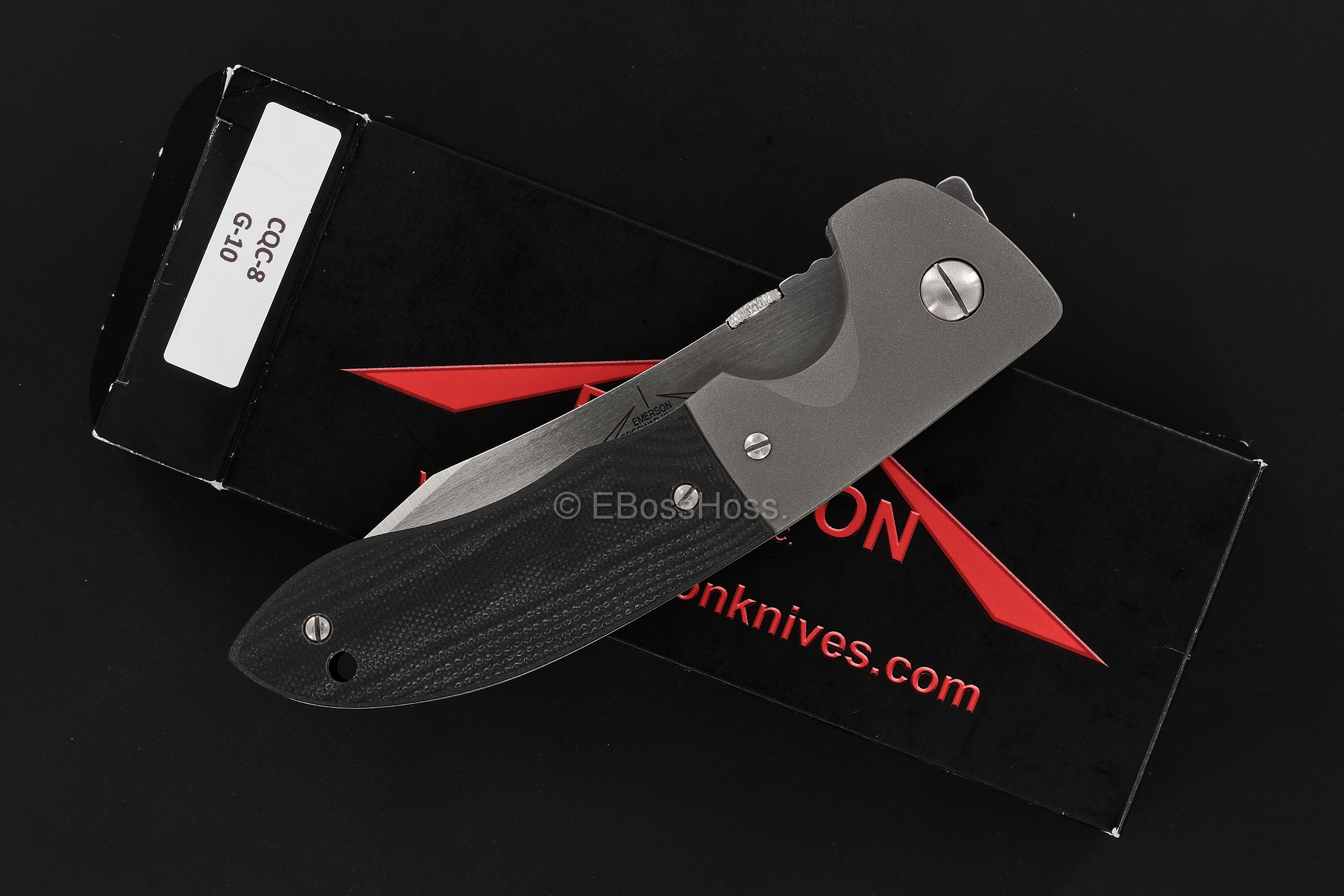 A Old-School Homage -- Black Scales, Non-Waved, Domed Pivot, Thumb Scallop, & Outstanding Fit and Finish