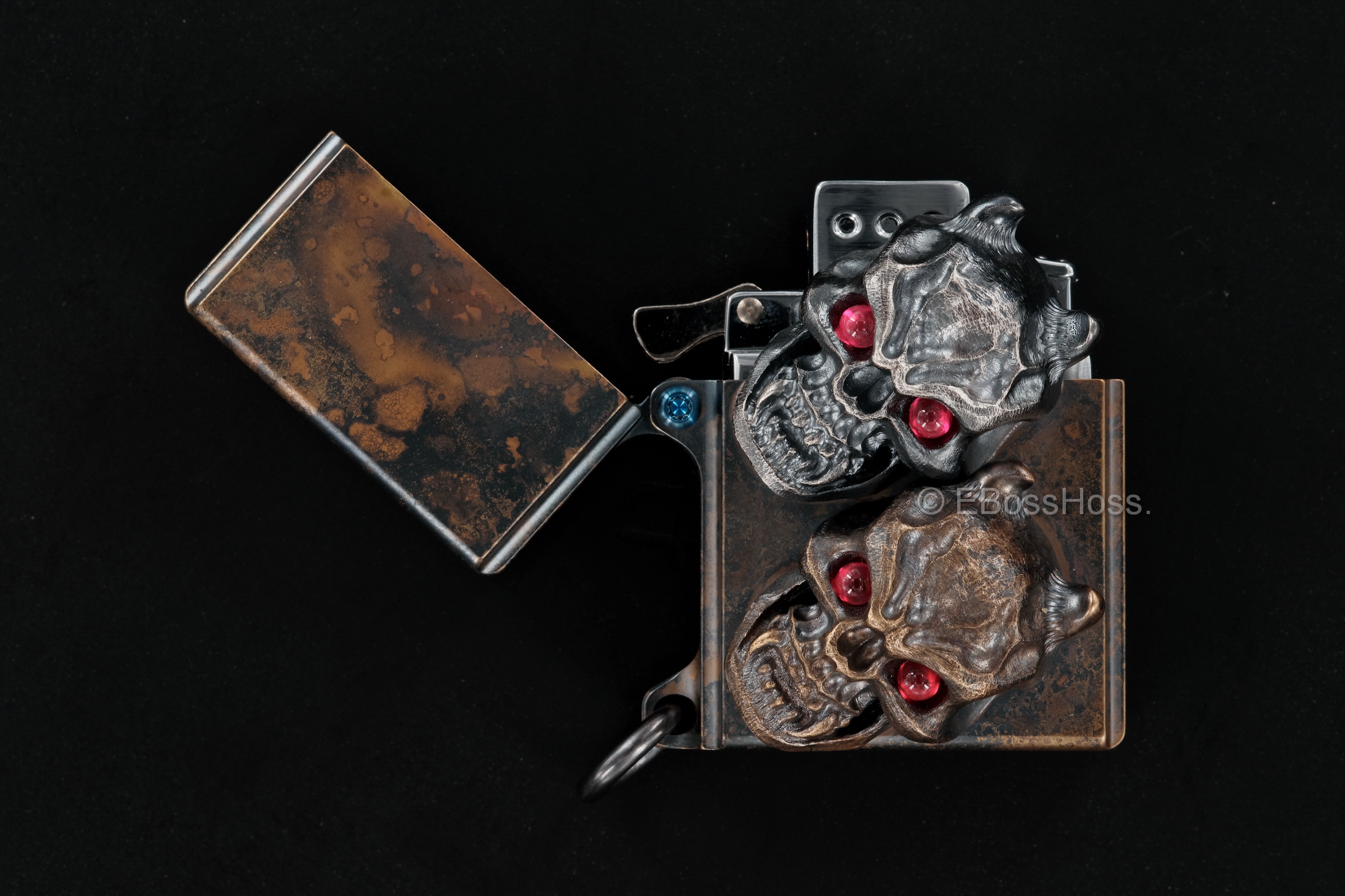 Steel Flame -ONE- Custom Sledge Lighter - with XL Haynna Vigilant Skulls -- by Derrick Obatake
