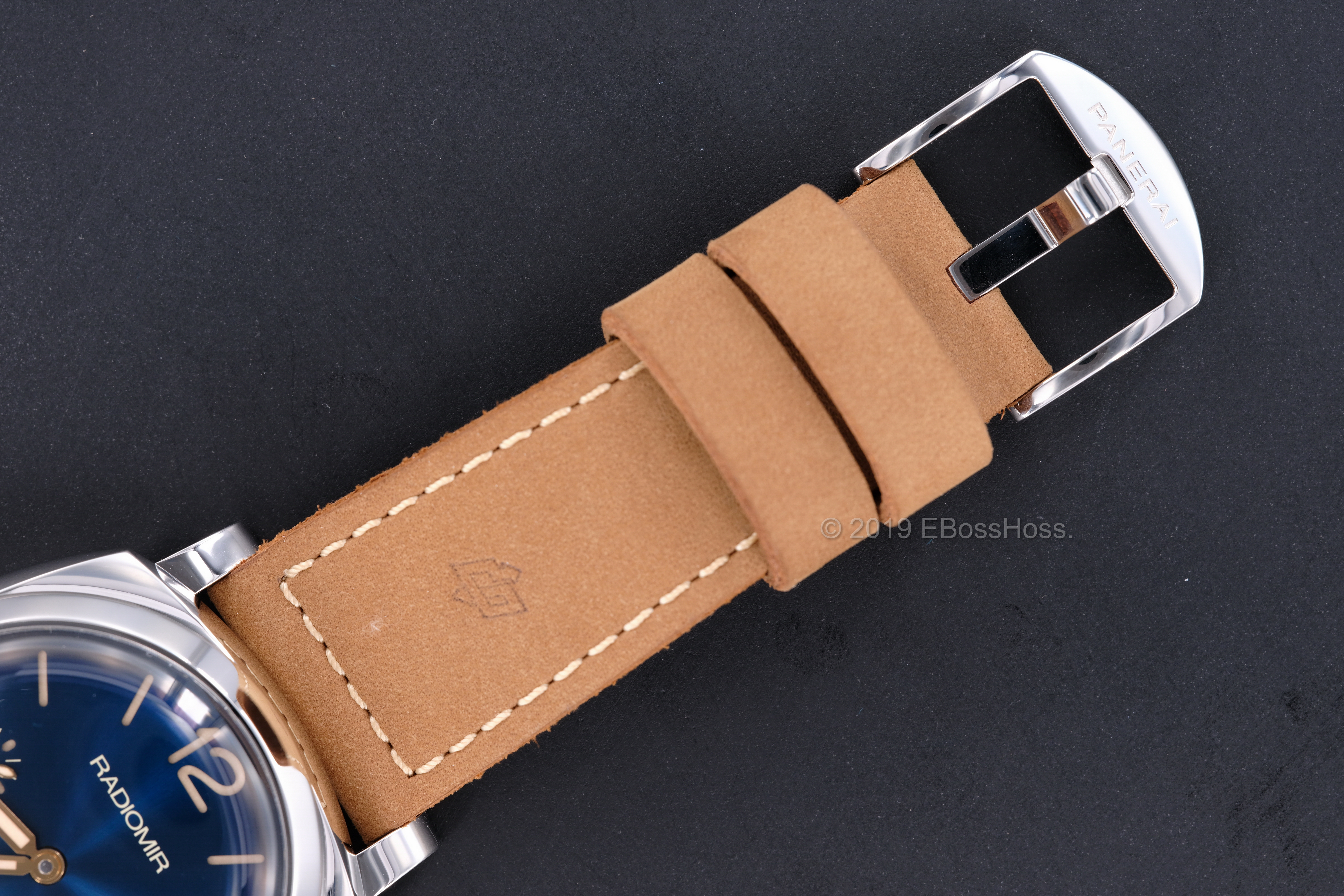 Panerai Officine 690 - PAM00690 Radiomir 1940 Acciaio SS 47MM Blue Sunbrust Sandwich Dial