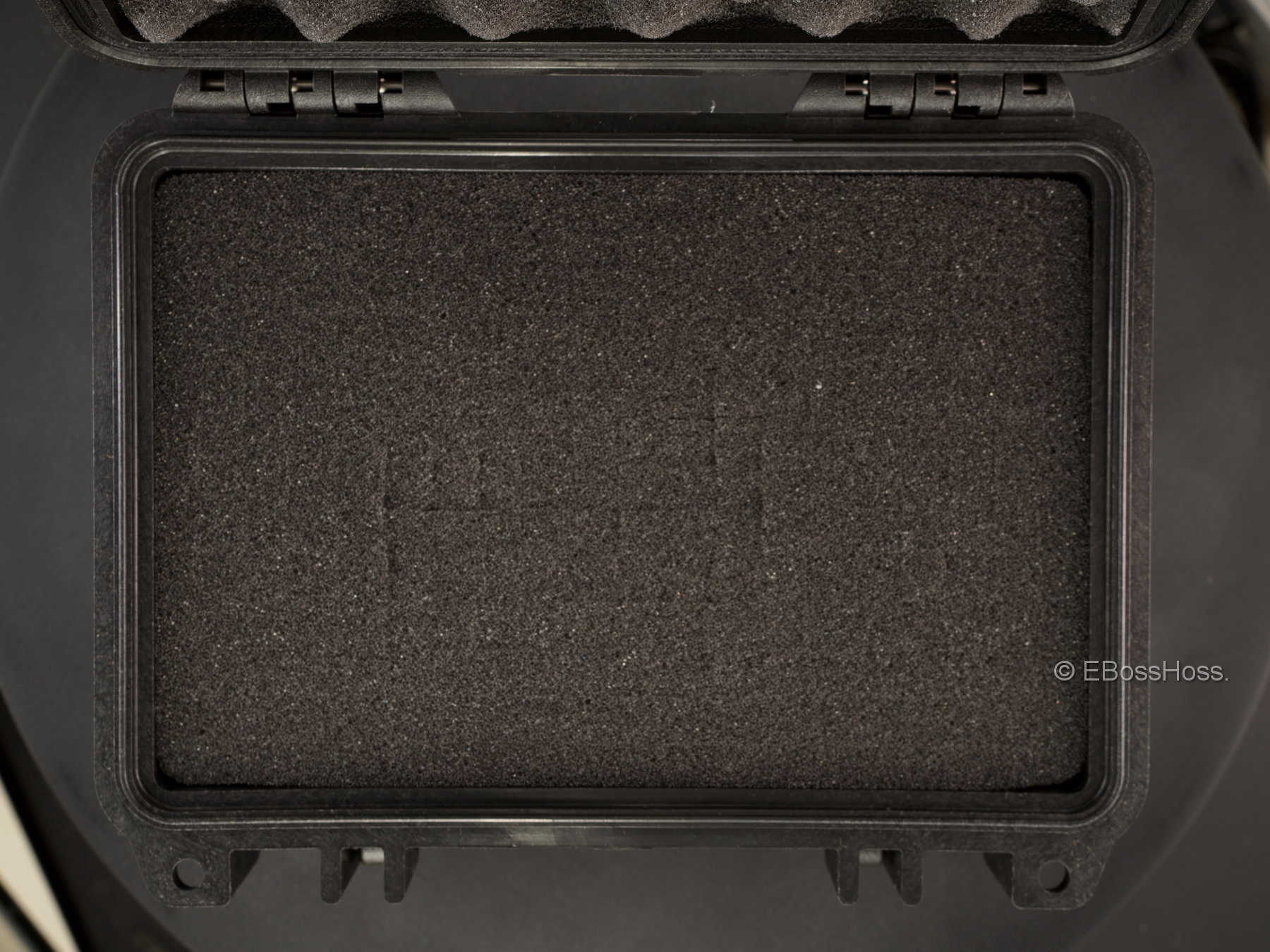 Steel Flame Collection Pelican Stow