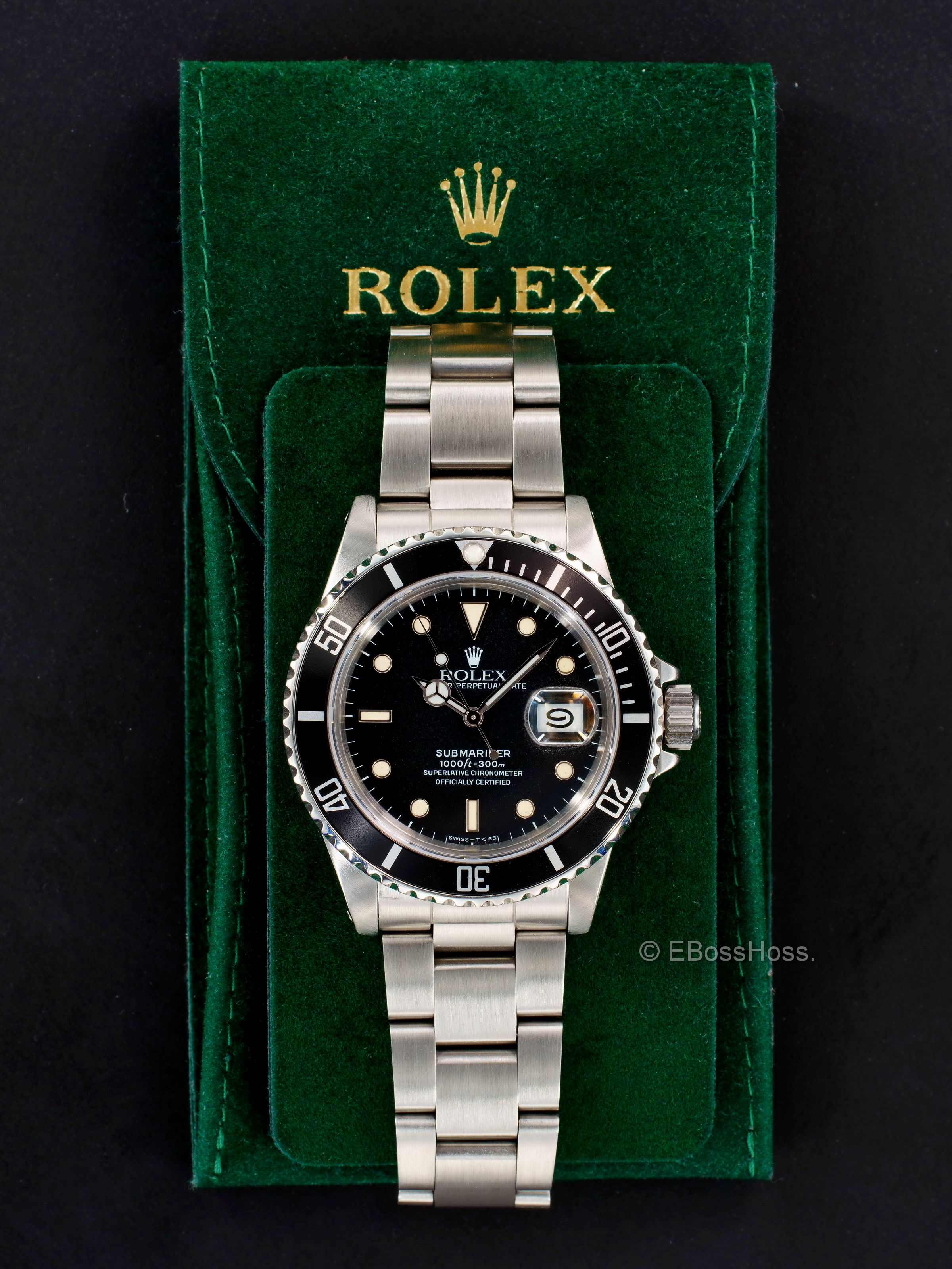 Rolex Vintage 1986 Rolex Submariner Date 16800 Watch