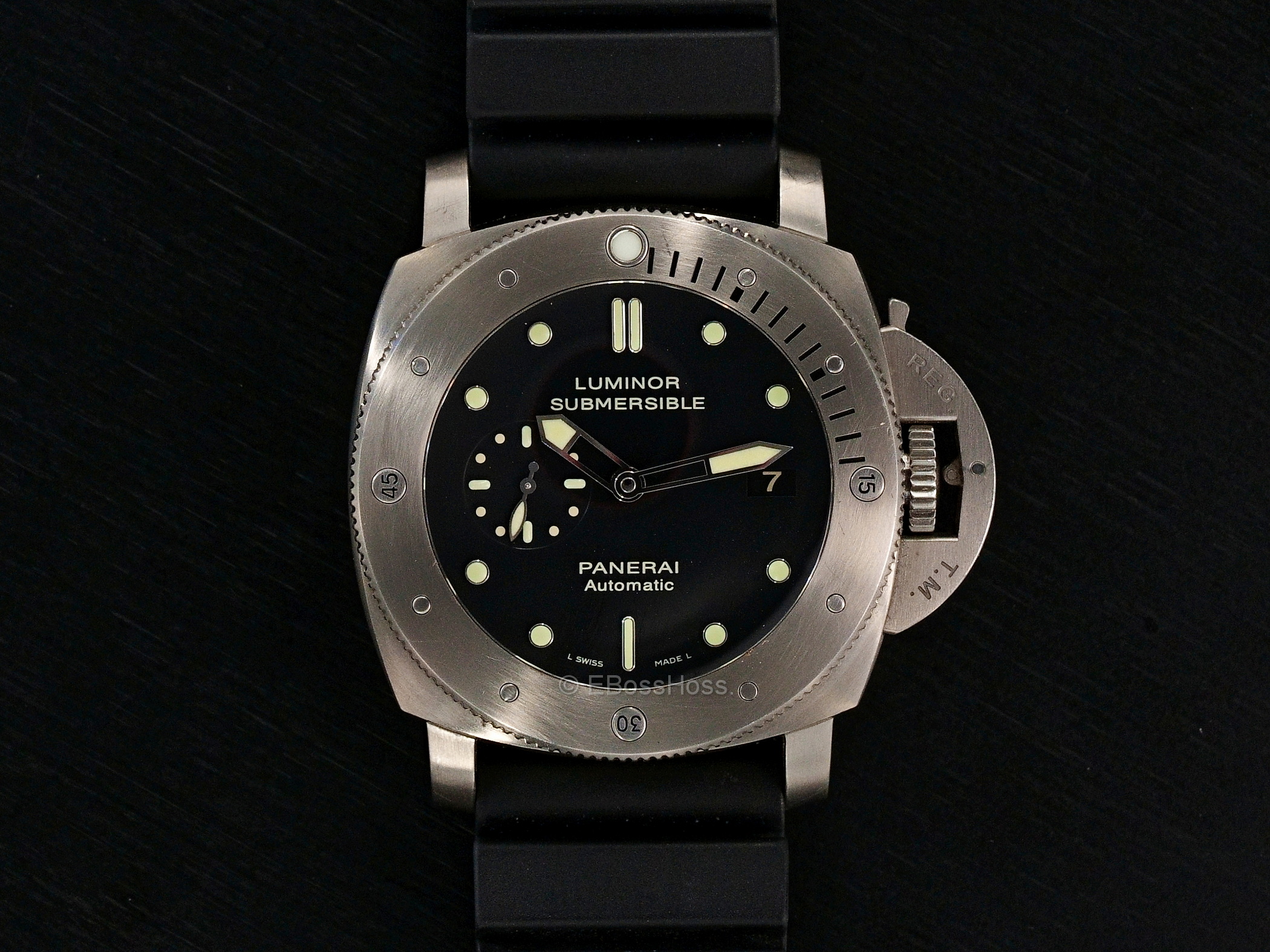 Panerai Luminor 1950 Submersible 3 Days Auto 47mm Titanium