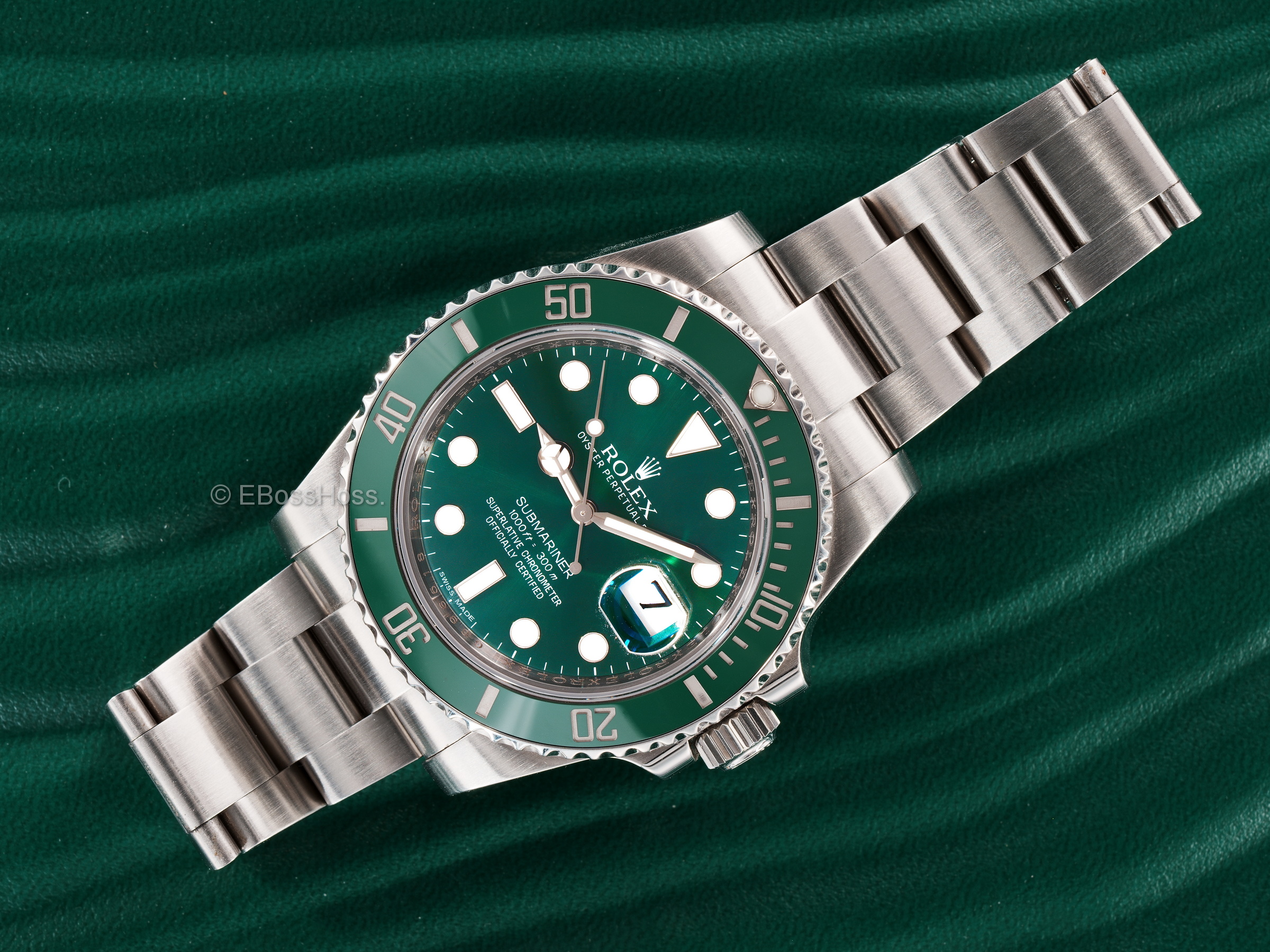 ROLEX Submariner ''Hulk" Green Ceramic Bezel Green Dial SS (116610LV)