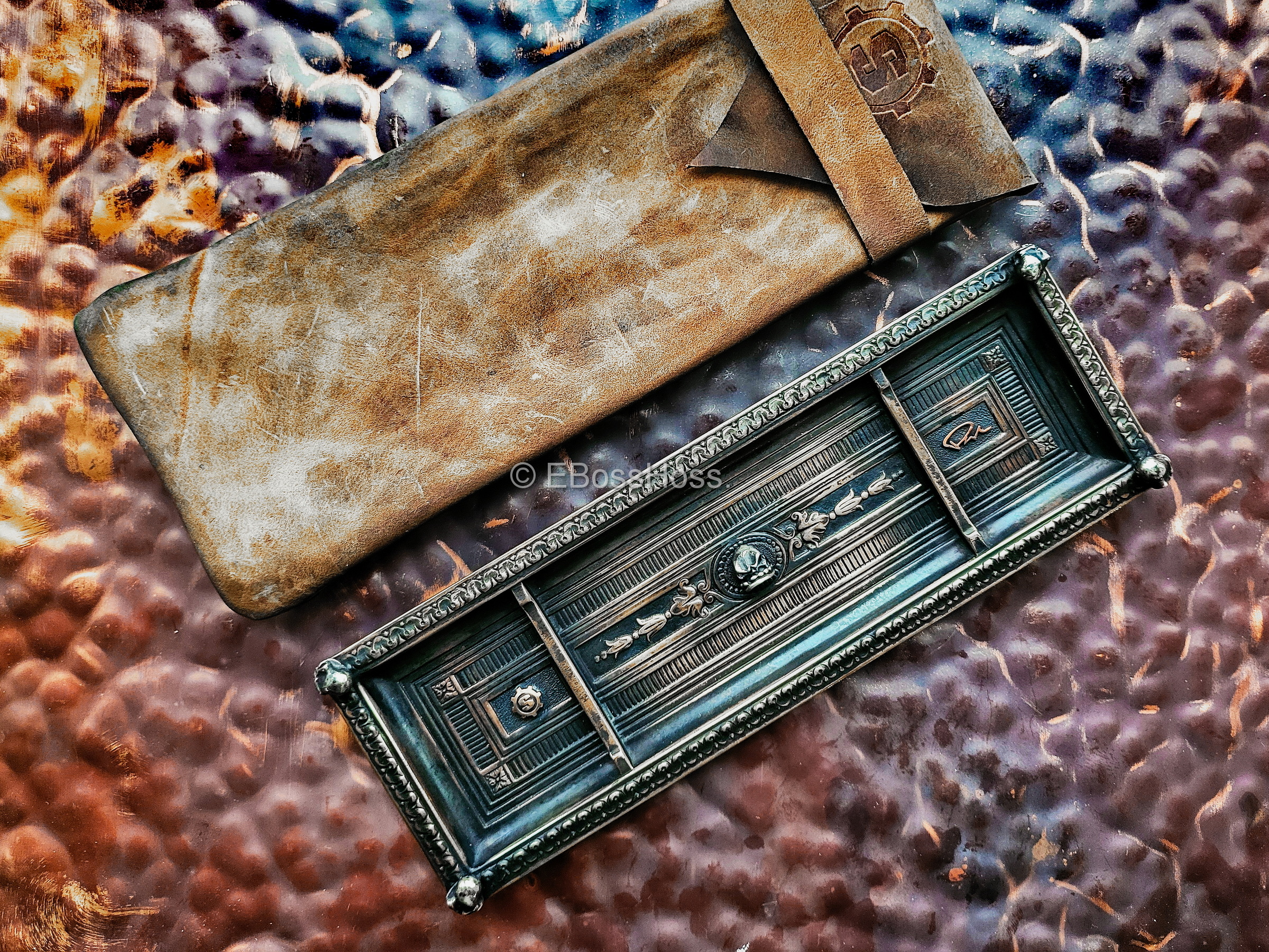 Starlingear - Tiffany ''Personal Collection'' Ashtray-Valet by Ryk Maverick