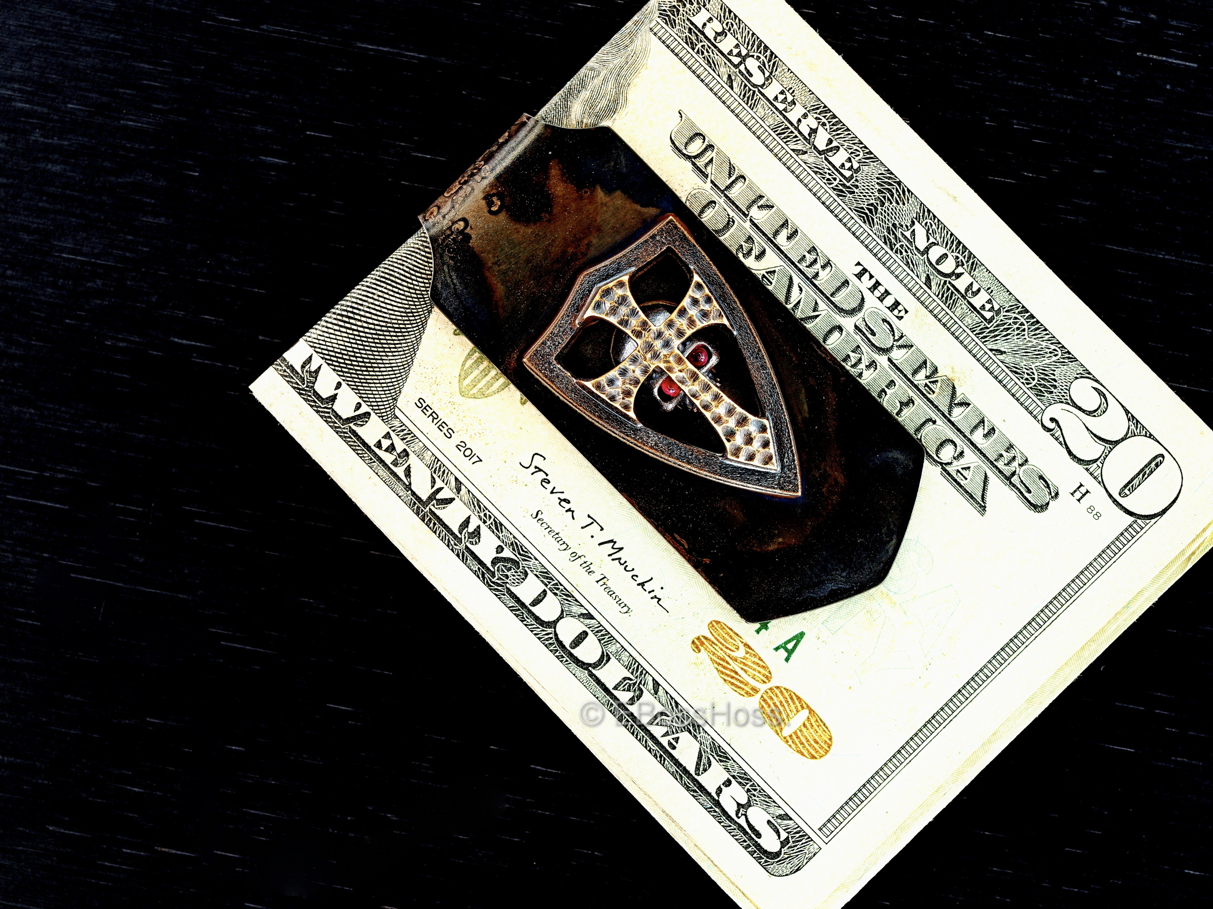 Steel Flame Vigilant Warrior Skull - Crusader Cross Money Clip