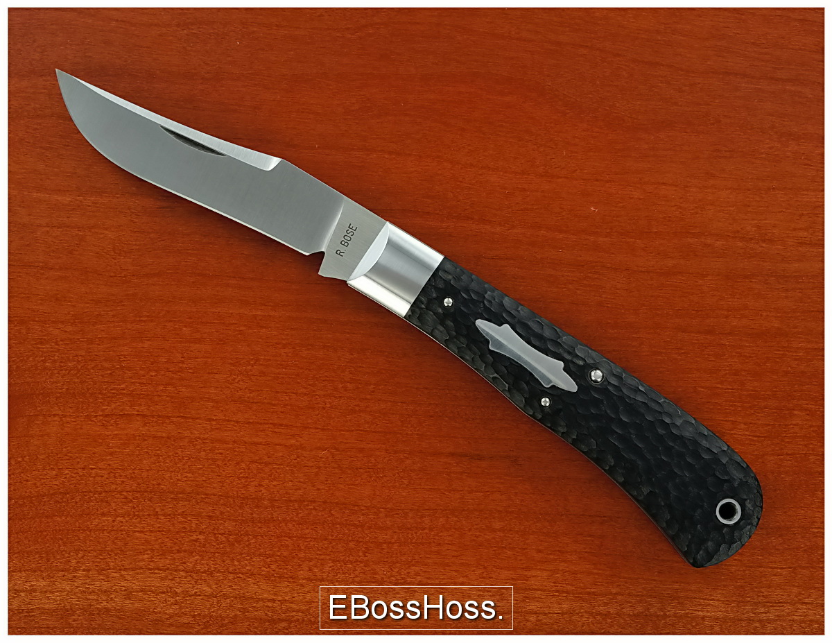 Reese Bose Jigged and Bolstered Back Pocket